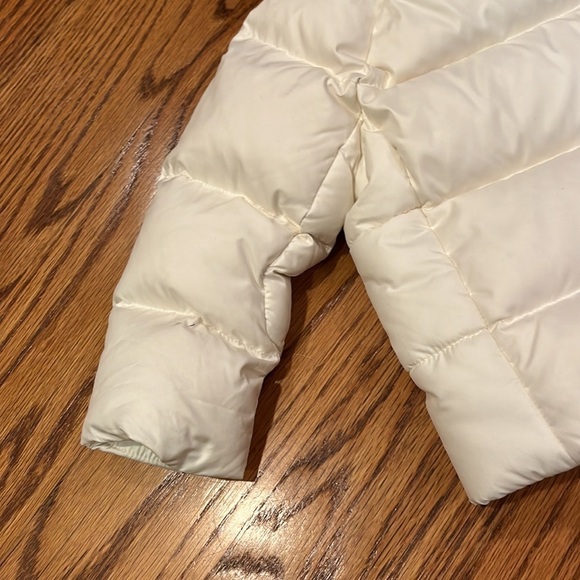Ralph Lauren Girl’s White Puffer Size 12M - Picture 5 of 6